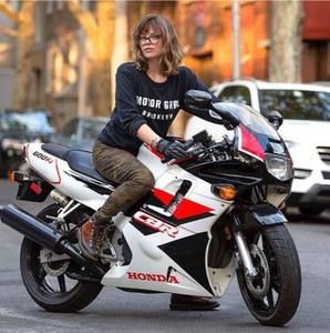 Meet your Posher, Lynda